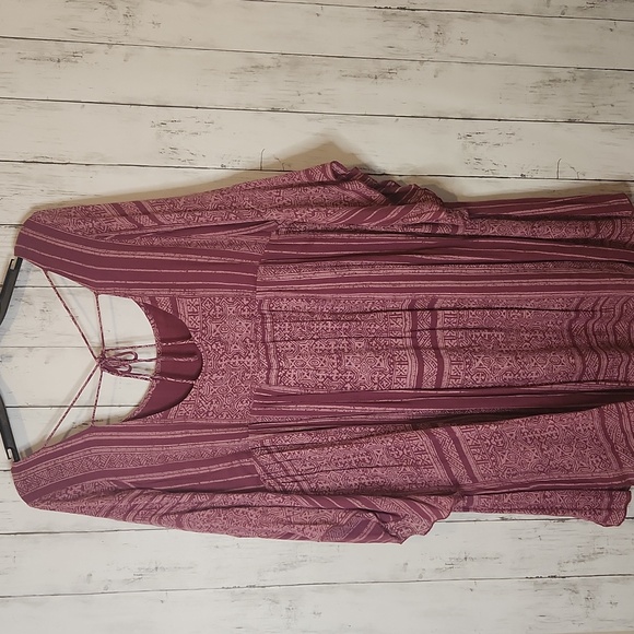 🎅O'Neill Burgundy Patterned Women's Lined Tunic Large - Picture 7 of 8